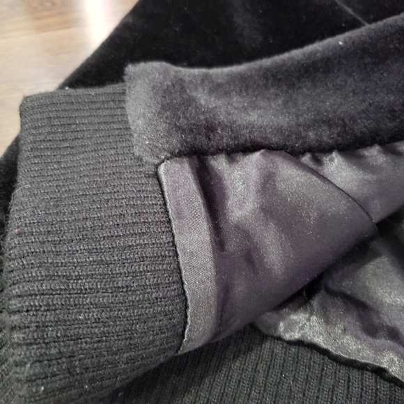 Talbots Black Faux Fur Sleeveless Vest Women's | Size L/XL - Picture 5 of 8